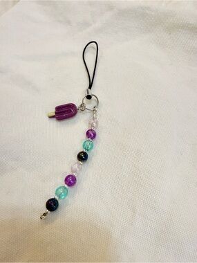 Cell phone charm
